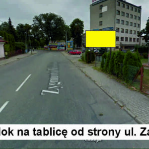 Widok na tablicę reklamową od strony ulicy Zana w Przemyślu.